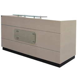 Bàn lễ tân BQ102